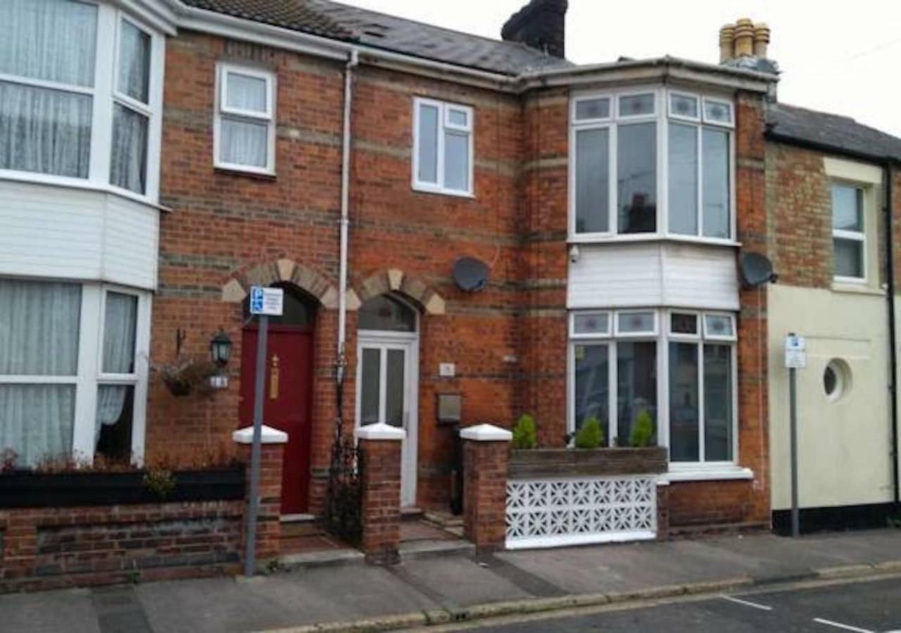 Apartment Near Beach - F - Ground Floor 1 Bedroom - Self Check In Weymouth